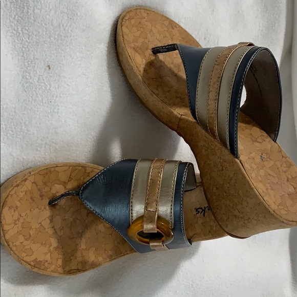 Clark’s cork wedge sandal - Picture 2 of 4